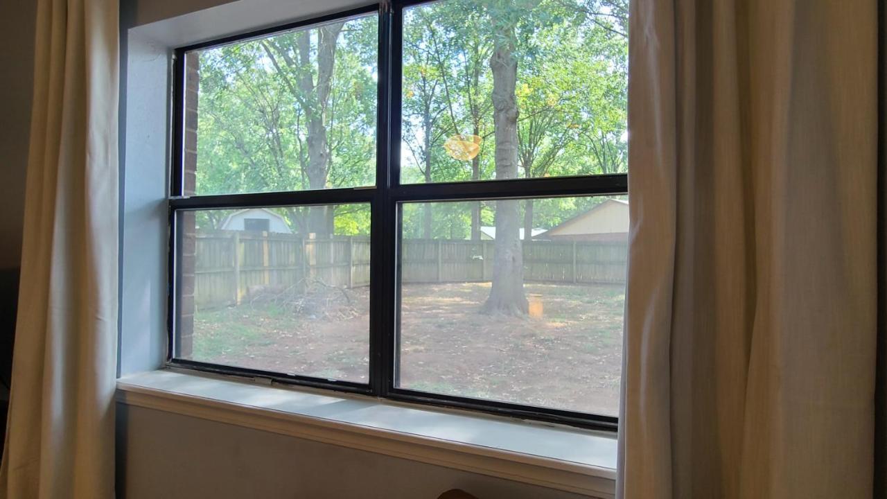 Centrally Located In Rogers And Bentonville! -Private Rooms Exterior foto